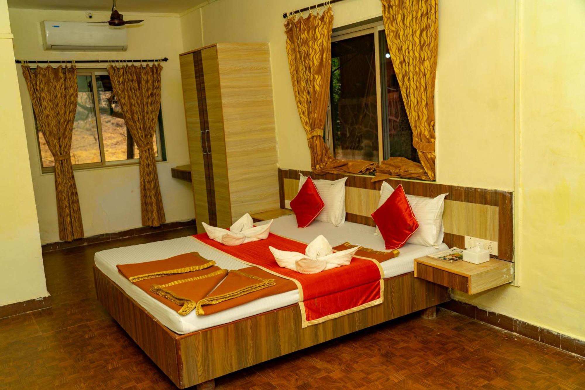 Wild Camp- The Nature Resort Khodala Exterior foto